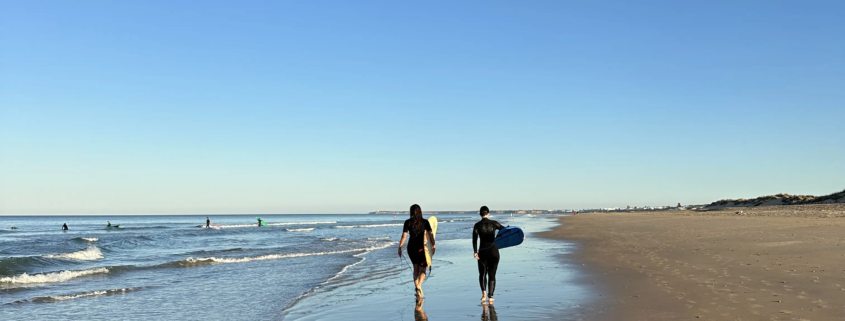 Surf en El Palmar en verano