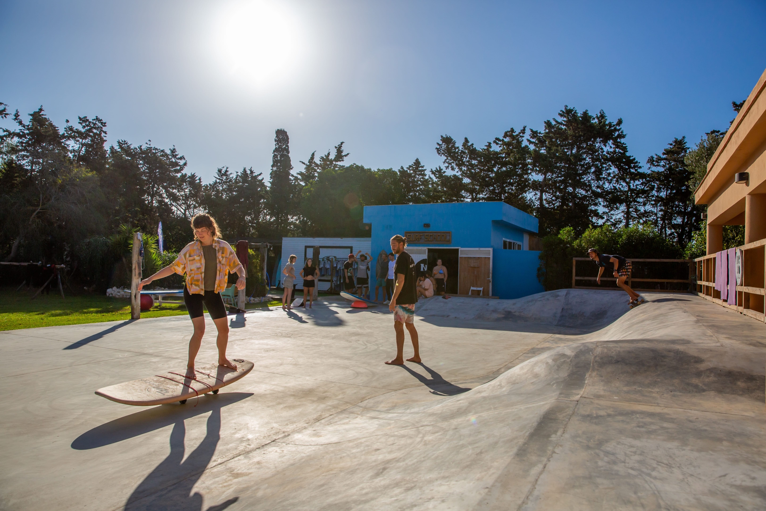 Surfskate practice at NEXO as a complement to surfing