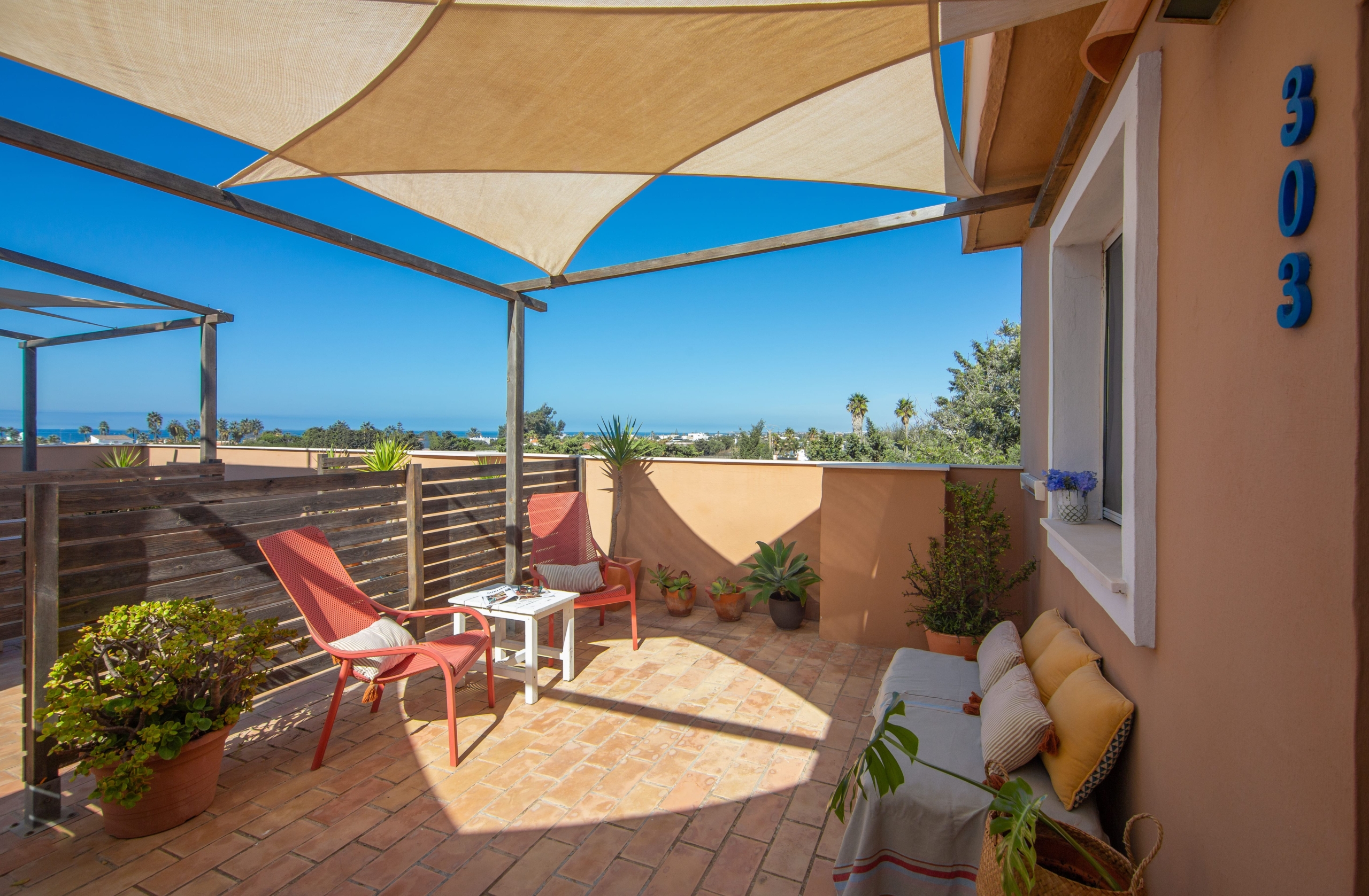 Terrace of a room at NEXO Surfhouse